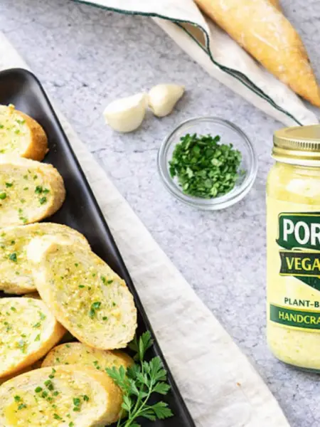 Garlic-Butter- toast with PVB