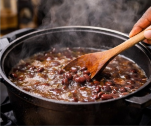 
jamaican-rice-and-peas-simmer-the-beans